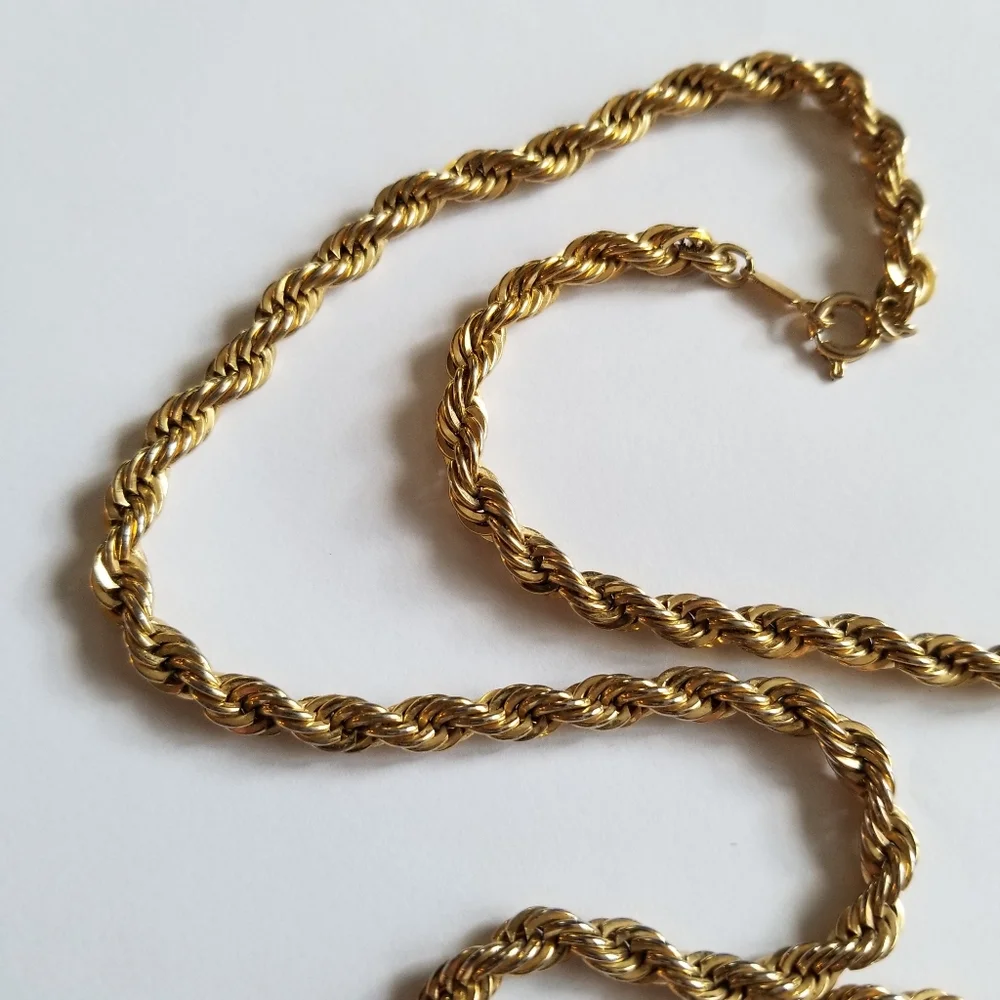 Relisted -Vintage rope chain gold tone metal - Picture 7 of 13